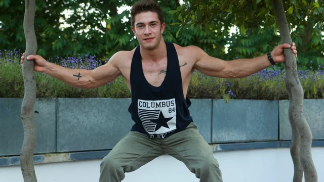 Confident Str8 Hunk Scott – Shows Off His Muscular Body and Shoots a Massive Load! – Scott Matthews