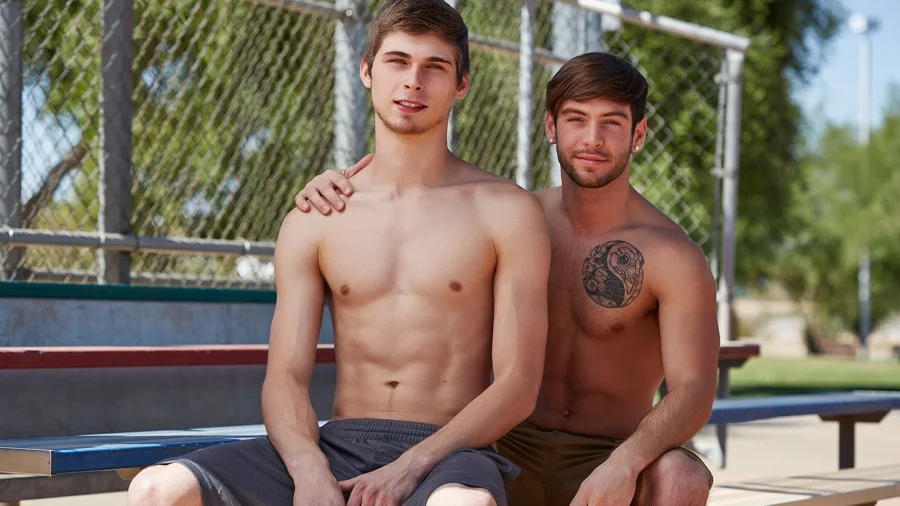 BiCollegeFucks – Jamie Jackson, Steven & Thomas – Thomas Takes On Steven & Jamie