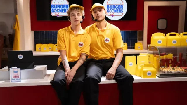 Vincent Revero & Nico Scooby – Burger Gooners Part 1